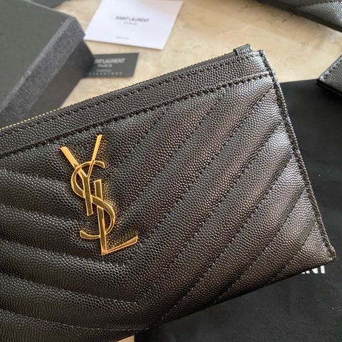 Túi Clutch YSL* da cừu trắng trần Vân trám phồng đẹp sang VIP 1:1