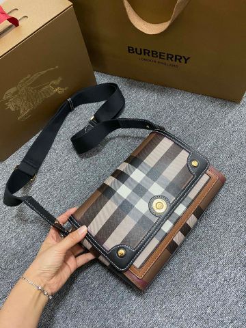 Túi BURBERRY* nam nữ kẻ nâu khuy vàng đẹp cao cấp