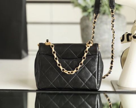 Túi xách nữ CHANEL* mẫu mới SIÊU CẤP cực đẹp sang 2 size