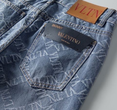 Quần jeans nam valentino in hoạ tiết đẹp độc Siêu Cấp