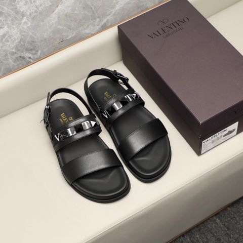 Sandal nam VALENTINO* da bò lỳ quai tán đinh đen đẹp cao cấp 1