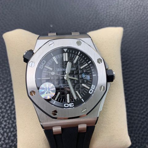 Đồng hồ nam Audemars* Piguet* thể thao dây cao su VIP 1:1