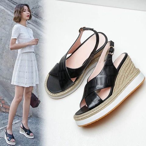 Sandal đế xuồng 8cm quai vân cá sấu đẹp độc sang