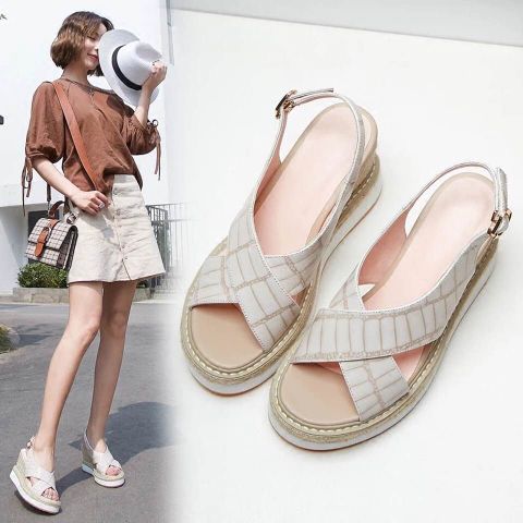 Sandal đế xuồng 8cm quai vân cá sấu đẹp độc sang