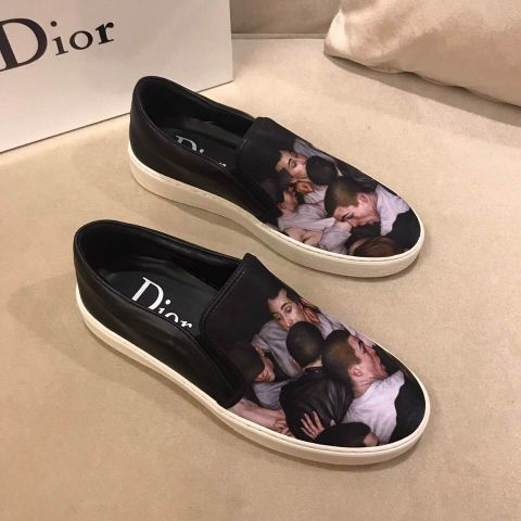 Giày slip on DG hoạ tiết đẹp độc