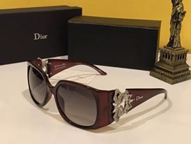 Kính nữ dior gọng đính đá đẹp sang