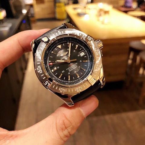 Đồng hồ nam BREITLING siêu cấp 45mm dáng thể thao