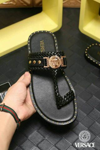 Dép tông nam sỏ ngón versace đẹp sang quá