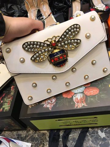 Túi gucci đính ngọc tag ong vàng hàng hot kèm quai to