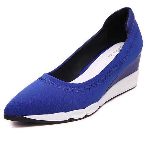 Giày slip on đế xuồng đẹp