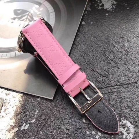 Đồng hồ gucci nữ dây hồng siêu cấp đẹp case 38mm