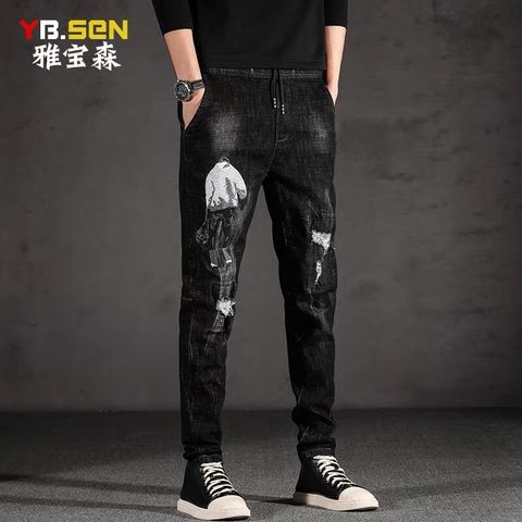 Quần jogger jeans nam in hoạ tiết đẹp độc