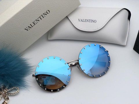 Kính nữ valentino mắt tròn đẹp độc