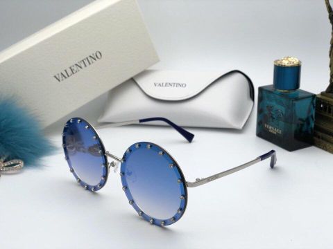 Kính nữ valentino mắt tròn đẹp độc