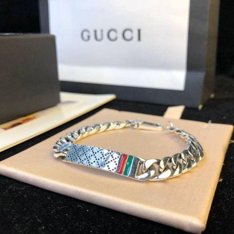 Lắc tay gucci nam đẹp độc