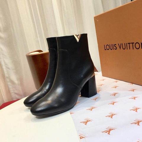 Boot LV cổ thấp gót 7,5cm đẹp loại da lộn và da lỳ size 35-42