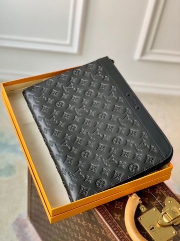 Clutch LV* nam nữ sz 35cm da bò dập nổi hoạ tiết Monogram cực đẹp