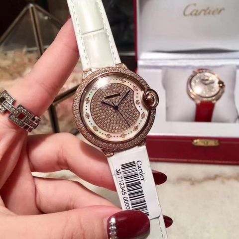 Đồng hồ nữ cartier dây da mặt nạm đá