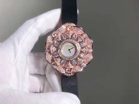Đồng hồ nữ BVLGARI bông hoa kim cương