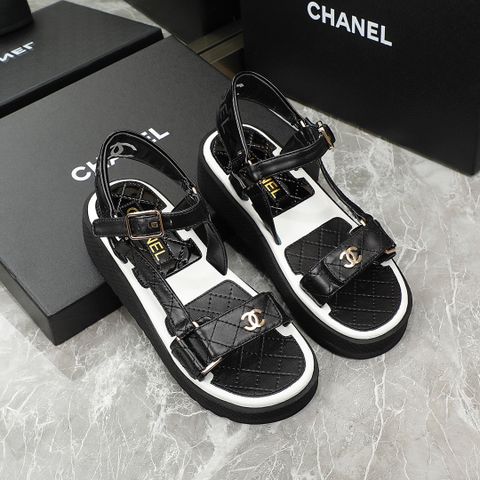 Sandal nữ chanel* dáng khoẻ quai da bò phối màu đế cao 3,5cm