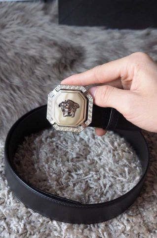 Belt nam versace mặt vuông viền đá