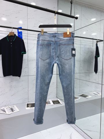 Quần jeans nam các hãng đẹp cao cấp