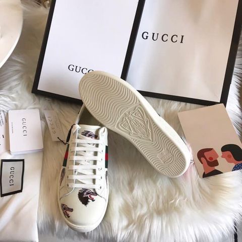 Giày GUCCI nam nữ buộc dây in hoạ tiết sói đẹp độc cao cấp