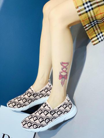 Giày slip on nữ Dior chất chun hoạ tiết đẹp ôm chân đế mềm