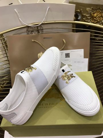 Giày slip on nam BURBERRY chất chun logo vàng chất đẹp lượng mua lớn