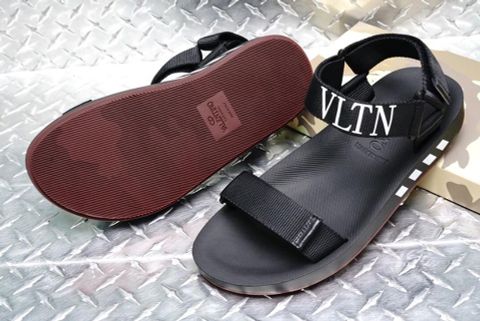 Sandal nam VALENTINO đẹp cao cấp