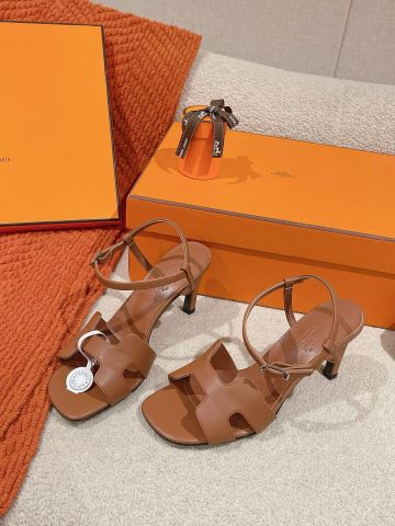 Sandal cao gót L*V cao 8cm da lỳ và da lộn VIP 1:1