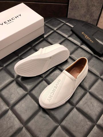 Giày slip on nam GIVENCHY da bò