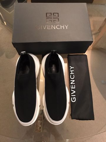 Giày slip on nam GIVENCHY chất chun viền dạ