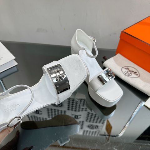 Sandal nữ đế xuồng Hermes* da nhám khoá bạc dáng đẹp sang dễ đi VIP 1:1