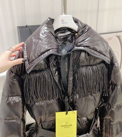 Áo phao nữ moncler đai eo kiểu cực đẹp sang VIP 1:1