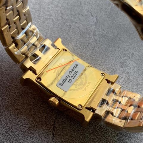 Đồng hồ nữ Hermes* dây kim loại mặt 21mm viền kim đẹp sang siêu cấp