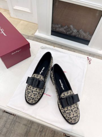 Giày nữ Loafer SALVATORE* chất canvas hoạ tiết logo VIP 1:1