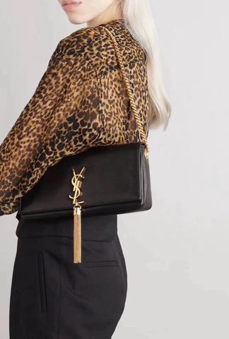 Túi Clutch YSL* đeo vai hay cầm tay đều sang chảnh da cừu xịn SIÊU CẤP