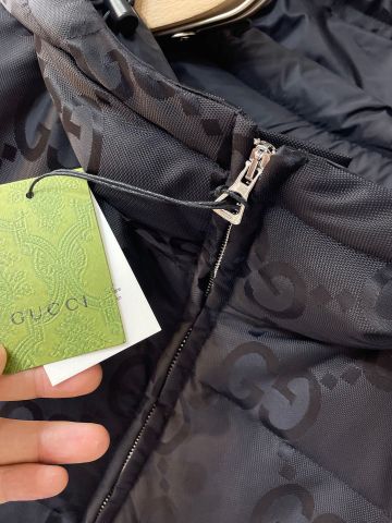 Áo khoác gile GUCCI* hoạ tiết logo đẹp SIÊU CẤP