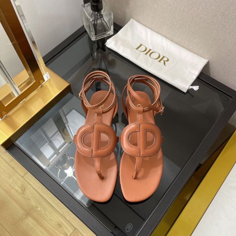 Sandal nữ Dior* sỏ ngón quai da bò đế bệt cao cấp