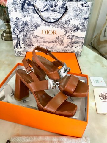 Sandal cao gót Hermes* gót to cao 9,5cm da bò khoá bạc đẹp VIP 1:1