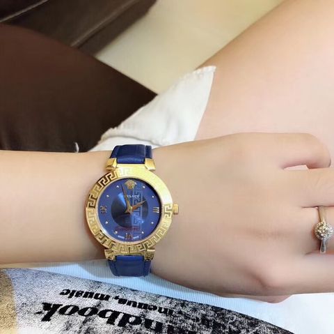 Đồng hồ nữ VERSACE dây da