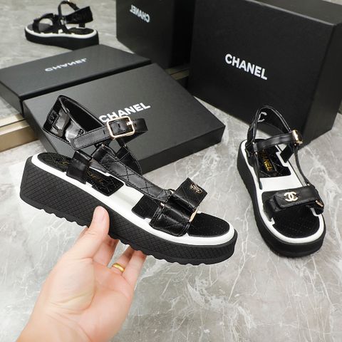 Sandal nữ chanel* dáng khoẻ quai da bò phối màu đế cao 3,5cm