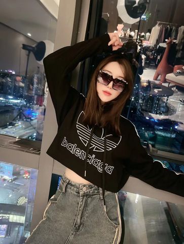 Áo hoodie nữ BALENCIAGA*