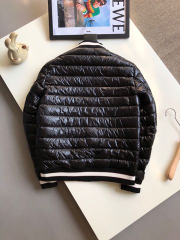 Áo bomber phao nam moncler có thể mặc đc 2 mặt 2 kiểu