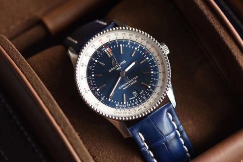 Đồng hồ nam BREITLING case 41mm dây da cá sấu kiểu cực đẹp độc,