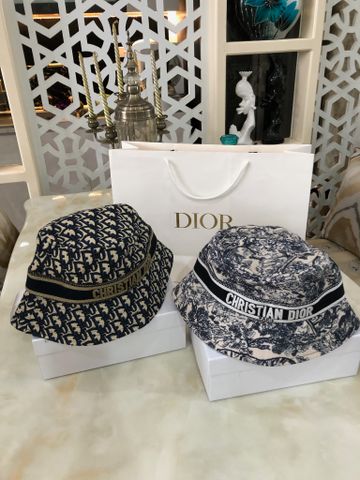 Mũ nữ Dior* hoạ tiết cao cấp