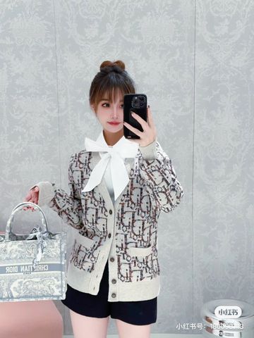 Áo cardigan len nữ Dior* mẫu mới hoạ tiết tone màu ghi mới cực đẹp VIP 1:1