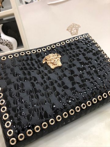 Clutch VERSACE nam nữ da vân vóng logo vàng chất mềm đẹp cao cấp