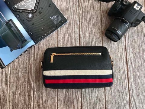 Túi nam thom browne kèm quai cầm tay da mềm đẹp cao cấp 25cm